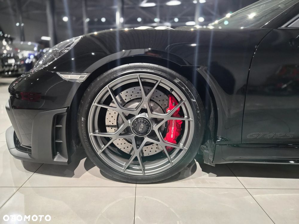 Porsche 718 Cayman - 21