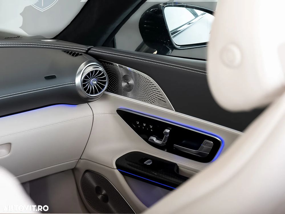 Mercedes-Benz SL AMG 63 4MATIC+ - 32