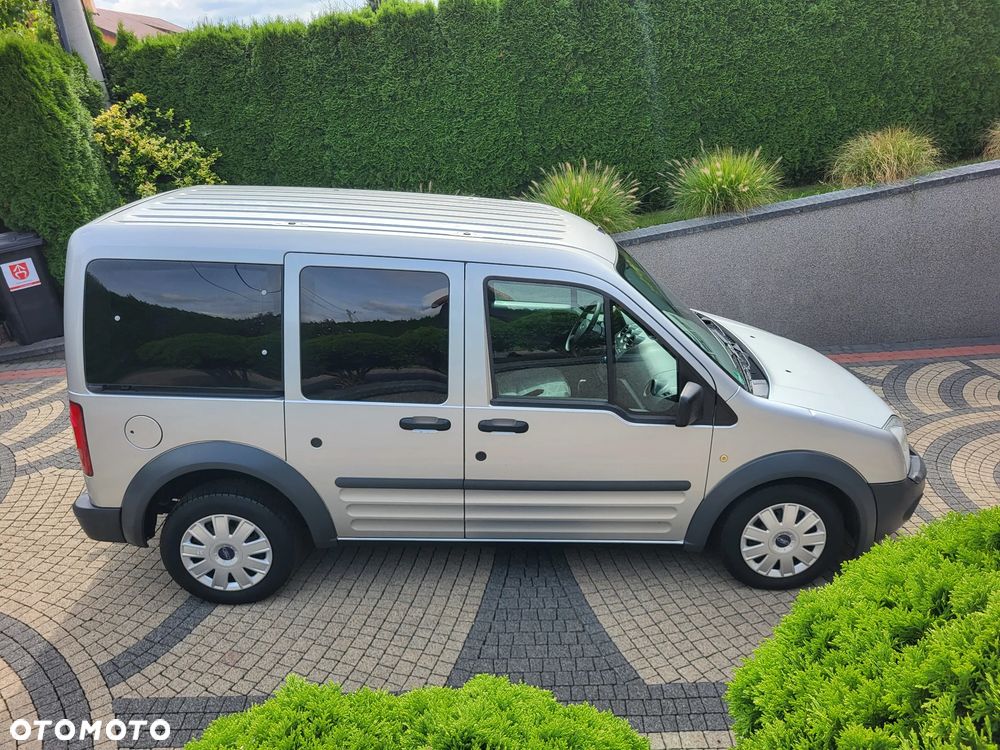 Ford Tourneo Connect - 6