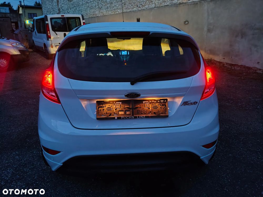 Ford Fiesta 1.5 TDCi Silver X (Trend) EU6 - 15