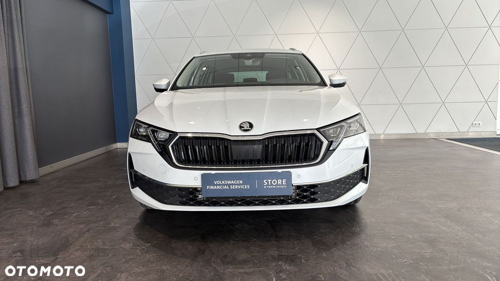 Skoda Octavia 1.5 TSI mHEV Selection DSG - 9