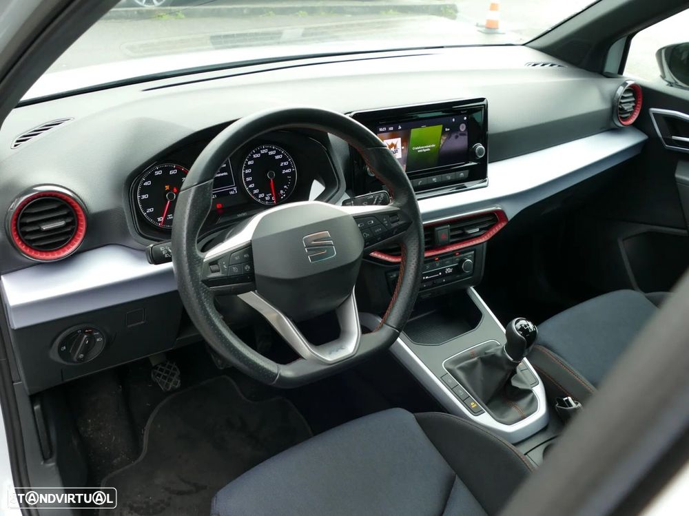 SEAT Arona 1.0 TSI FR - 26