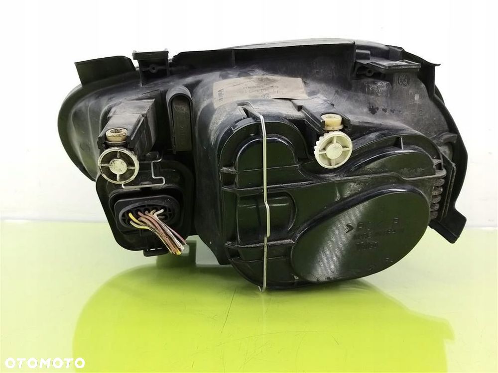 Reflektor lampa przód prawa VW Golf IV 1997-2003 VALEO 1J1941016C 67736940 - 5