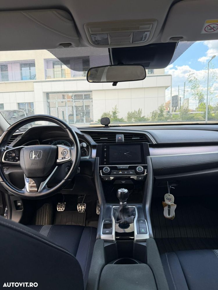 Honda Civic 1.5 VTEC Turbo Executive - 4