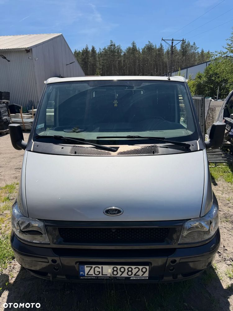 Ford Transit Tourneo GLX - 3