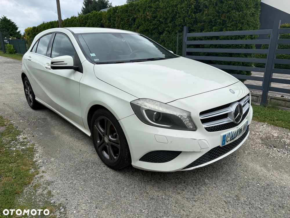 Mercedes-Benz Klasa A 180 BlueEfficiency Edition - 4