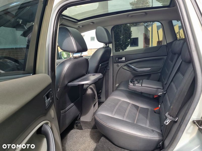 Ford Kuga 2.0 TDCi 4x4 Titanium - 18