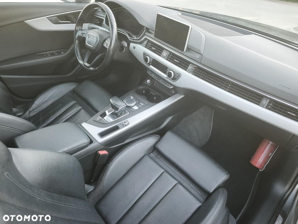 Audi A4 Avant 2.0 TDI S tronic - 16