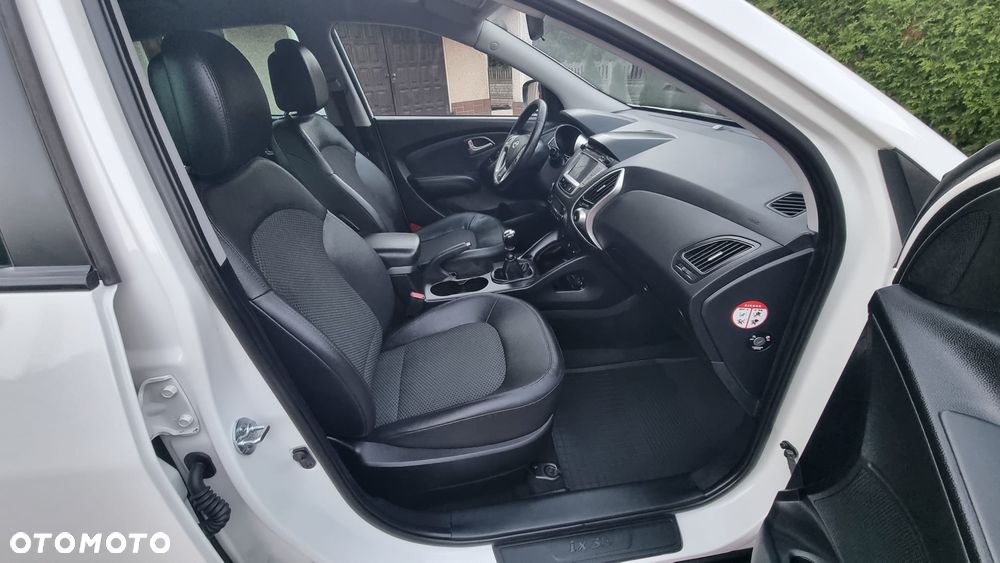 Hyundai ix35 - 12