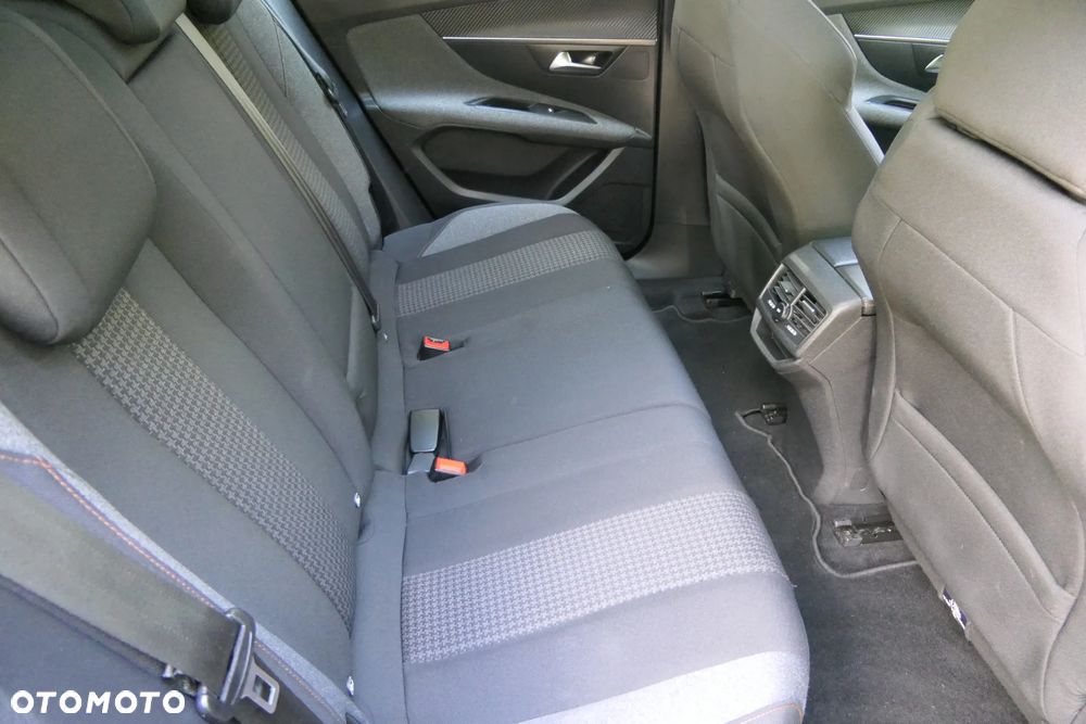 Peugeot 3008 BlueHDi 130 Stop & Start Active Business-Paket - 23