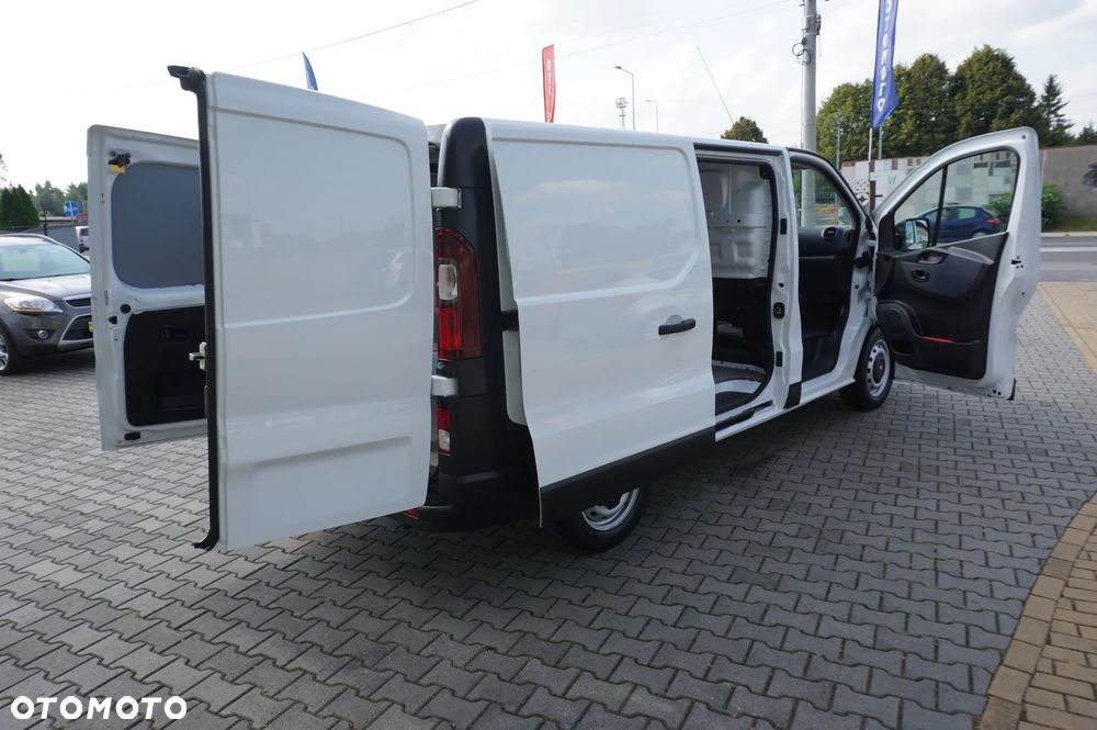 Opel Vivaro - 13