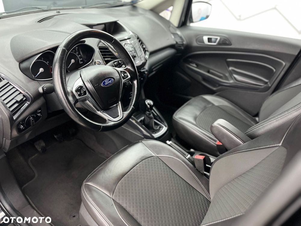 Ford EcoSport - 17