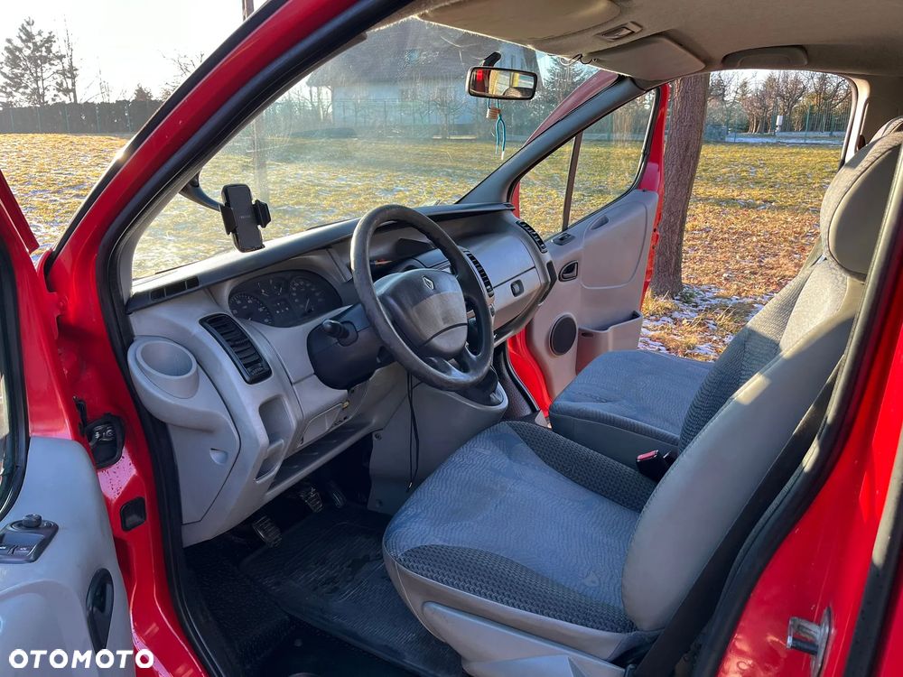 Renault Trafic ver-passenger - 6