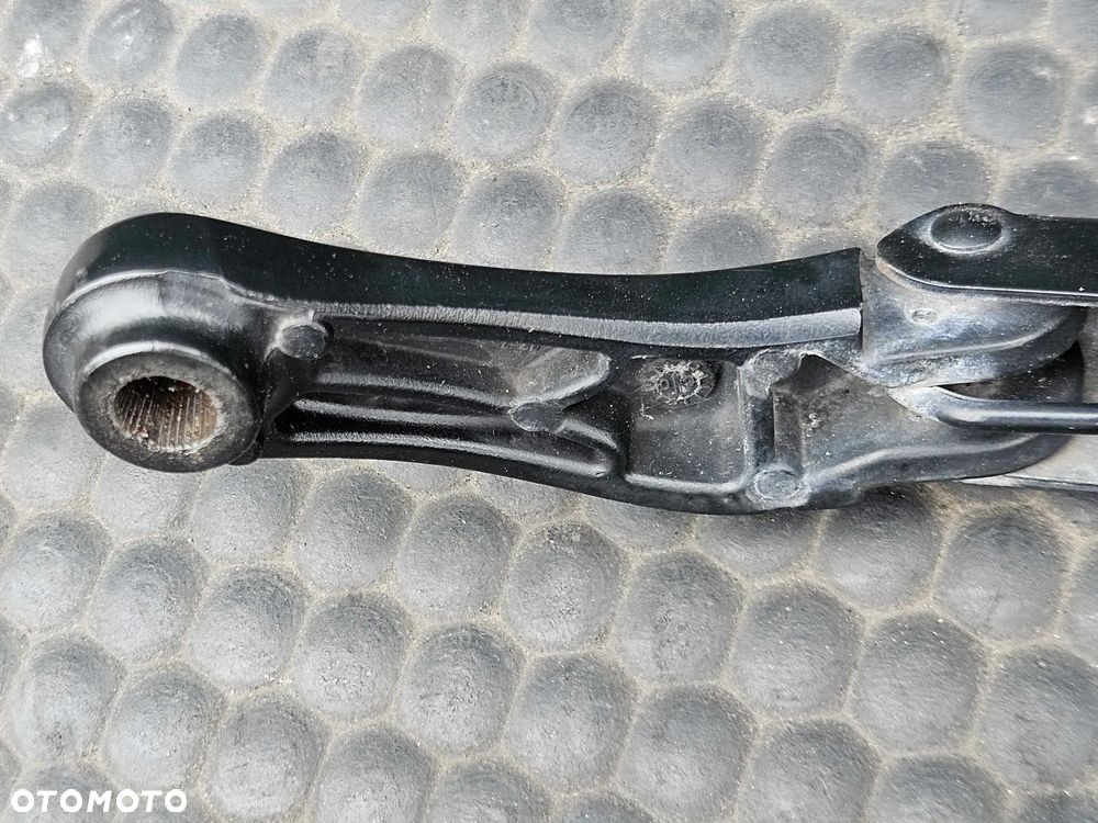 Ramiona 8K1955407 8K1955408 Ramie Wycieraczki Przod Przednie Europa Komplet Audi A4 B8 A5 - 6