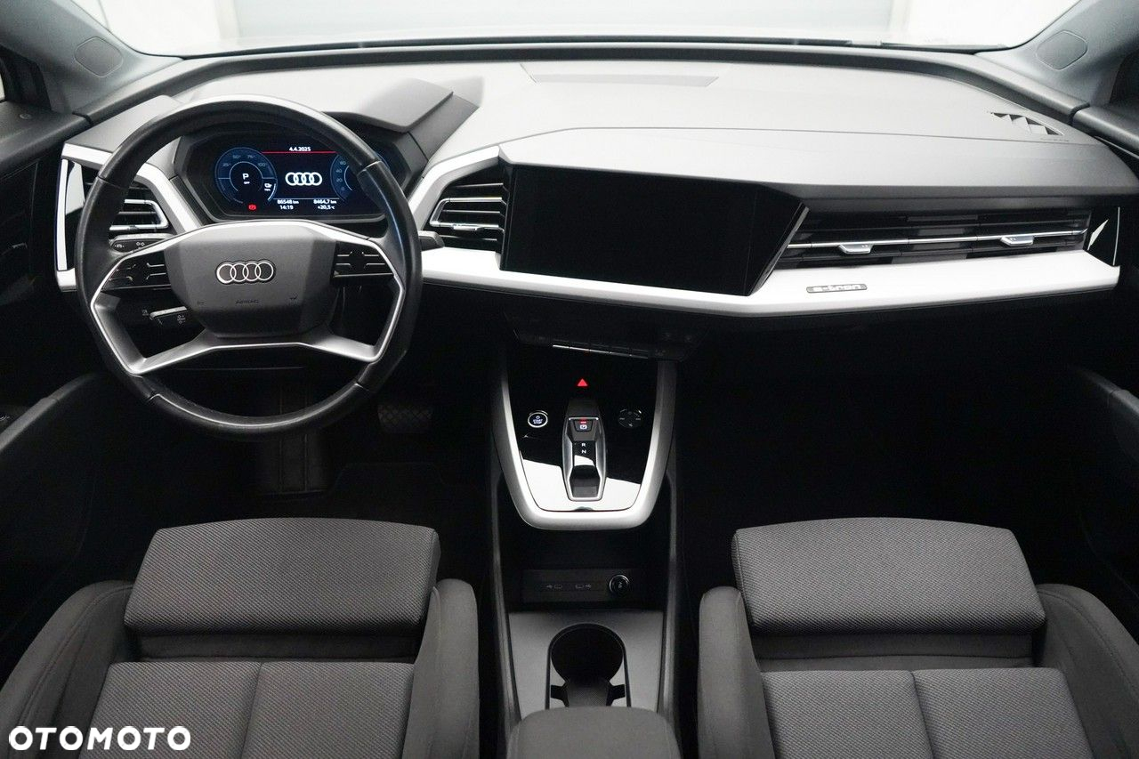 Audi Q4 - 16