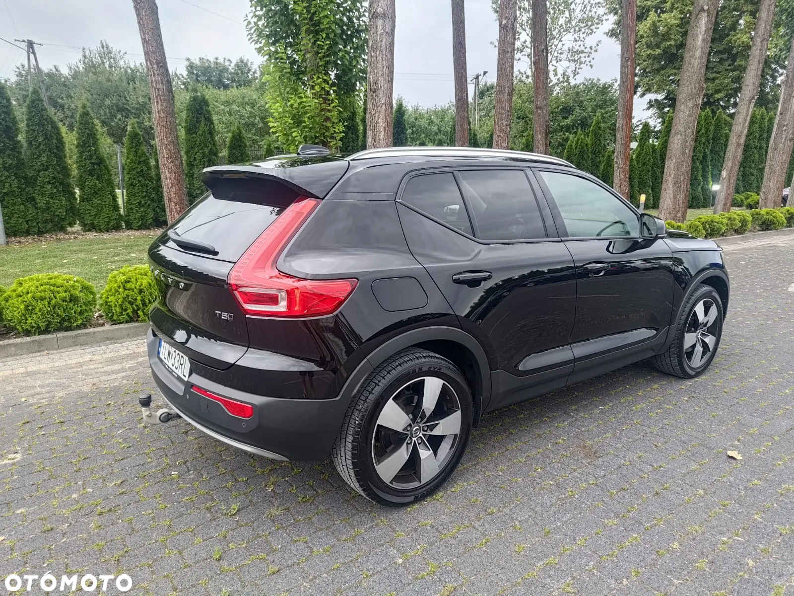 Volvo XC 40 T5 AWD Momentum - 4