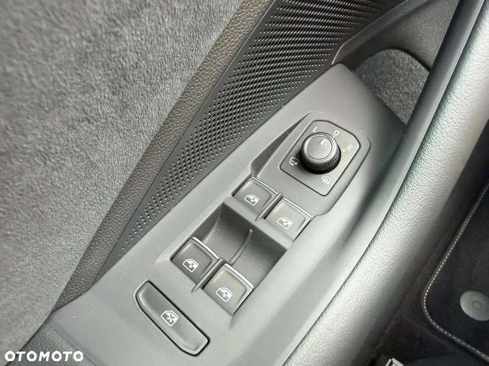 Volkswagen Passat - 24