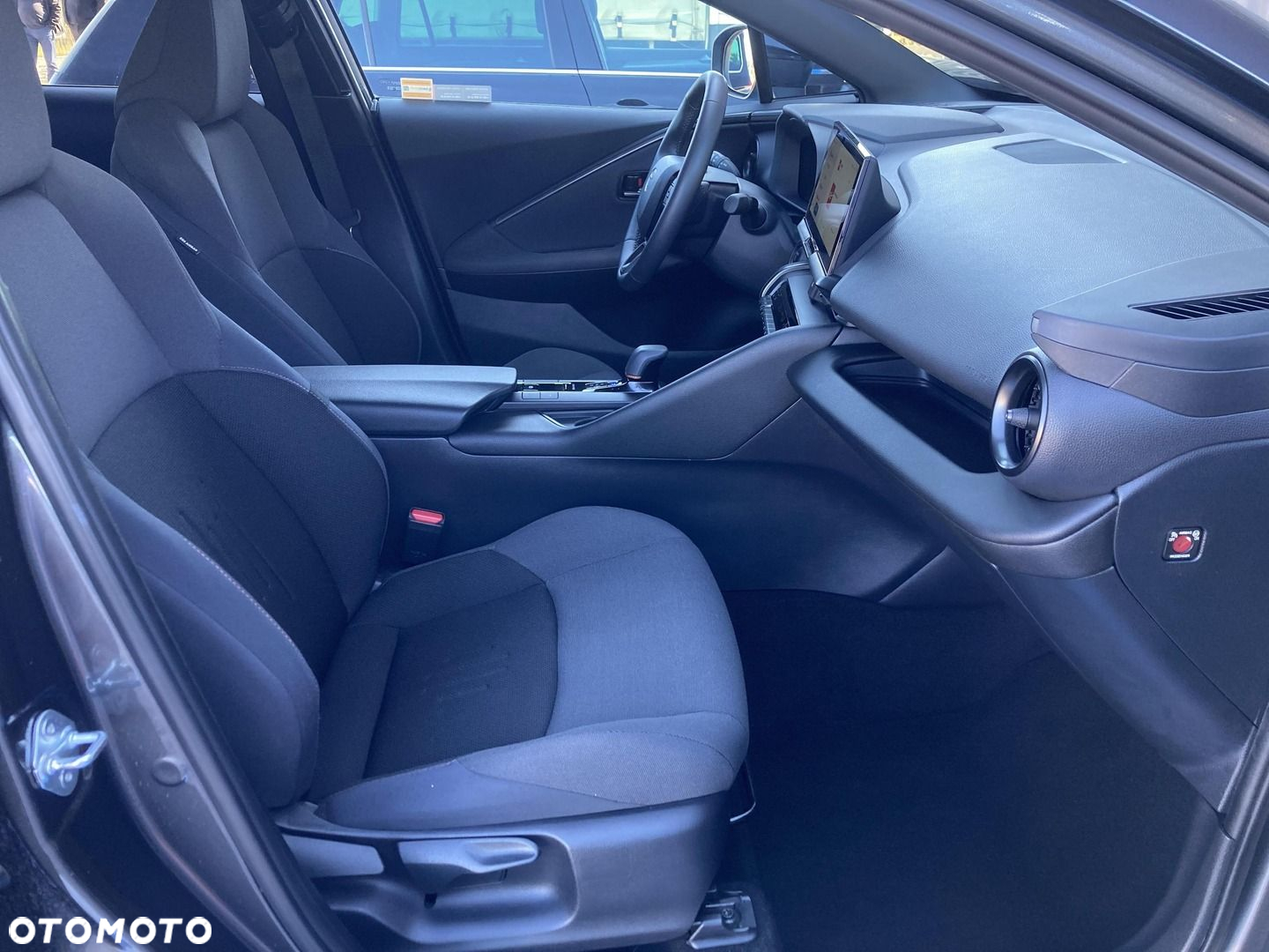 Toyota C-HR 1.8 Hybrid Style - 10