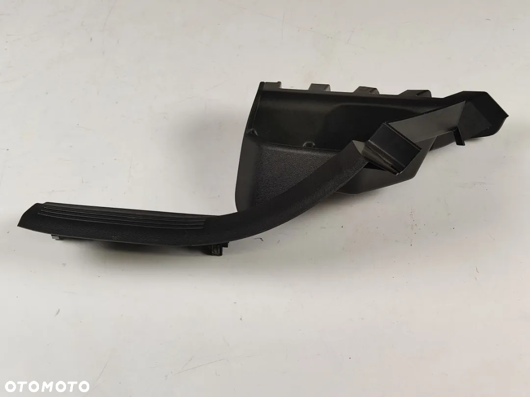 VOLVO XC40 17-21r Poszycie Nakładka Progu Tył Lewy - 3