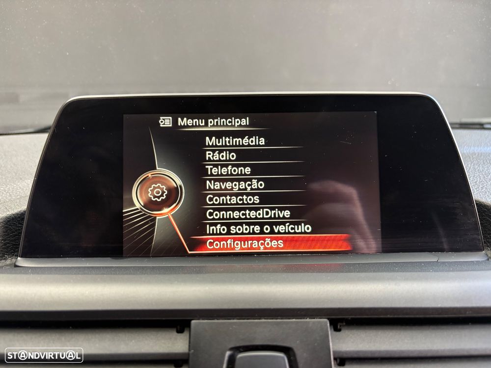 BMW 116 d Sport Line - 51