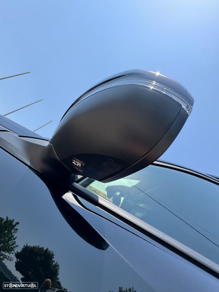 Peugeot e-2008 54 kWh GT - 14