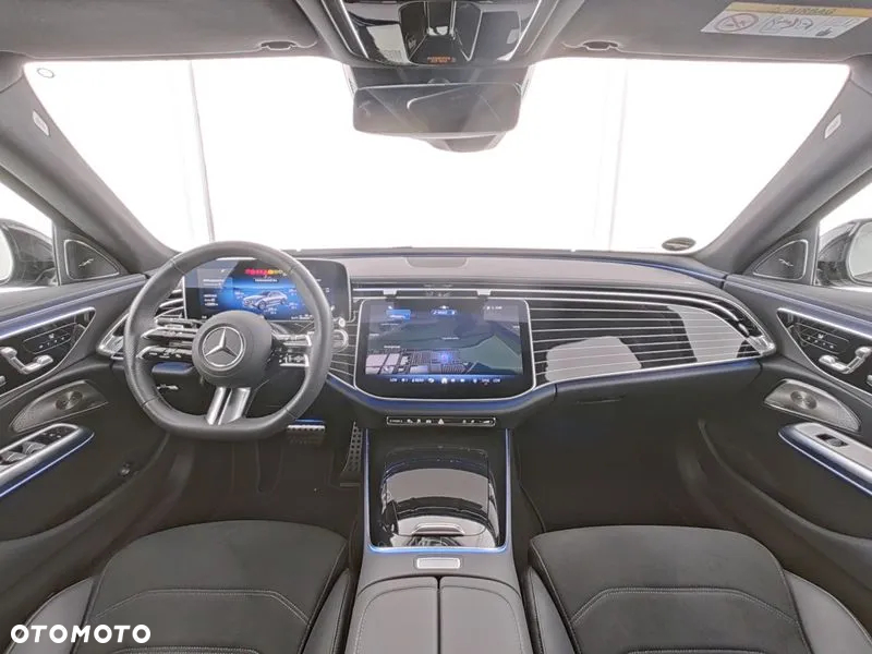 Mercedes-Benz Klasa E 300e 4Matic 9G-TRONIC Edition AMG Line - 4