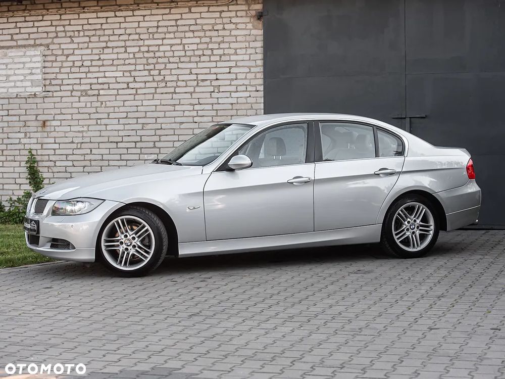 BMW Seria 3 325i - 15