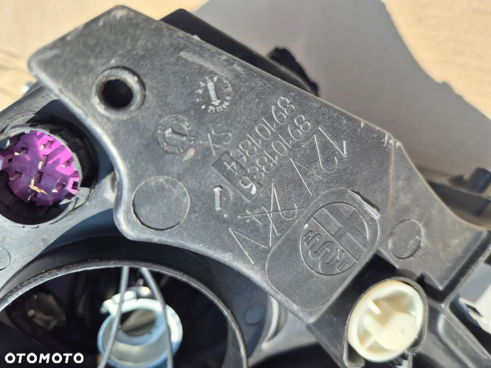 Alfa Romeo MITO lampa lewa.Grafitowa.Valeo.EU.Do naprawy - 10