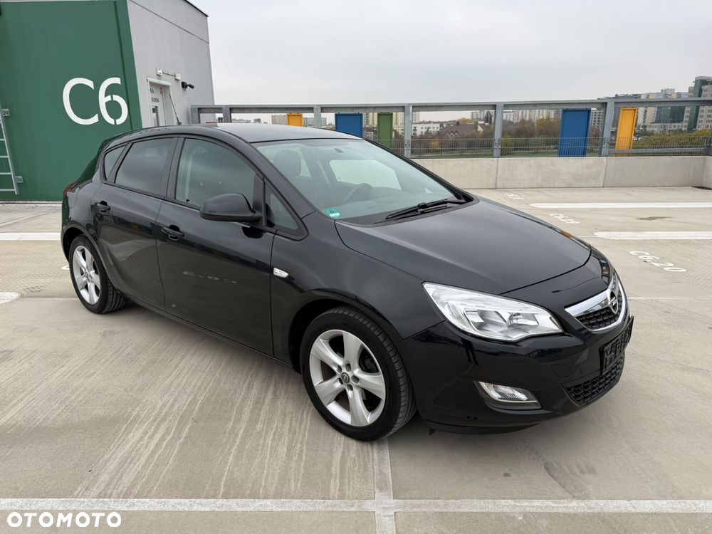 Opel Astra 1.6 Edition 150 - 10