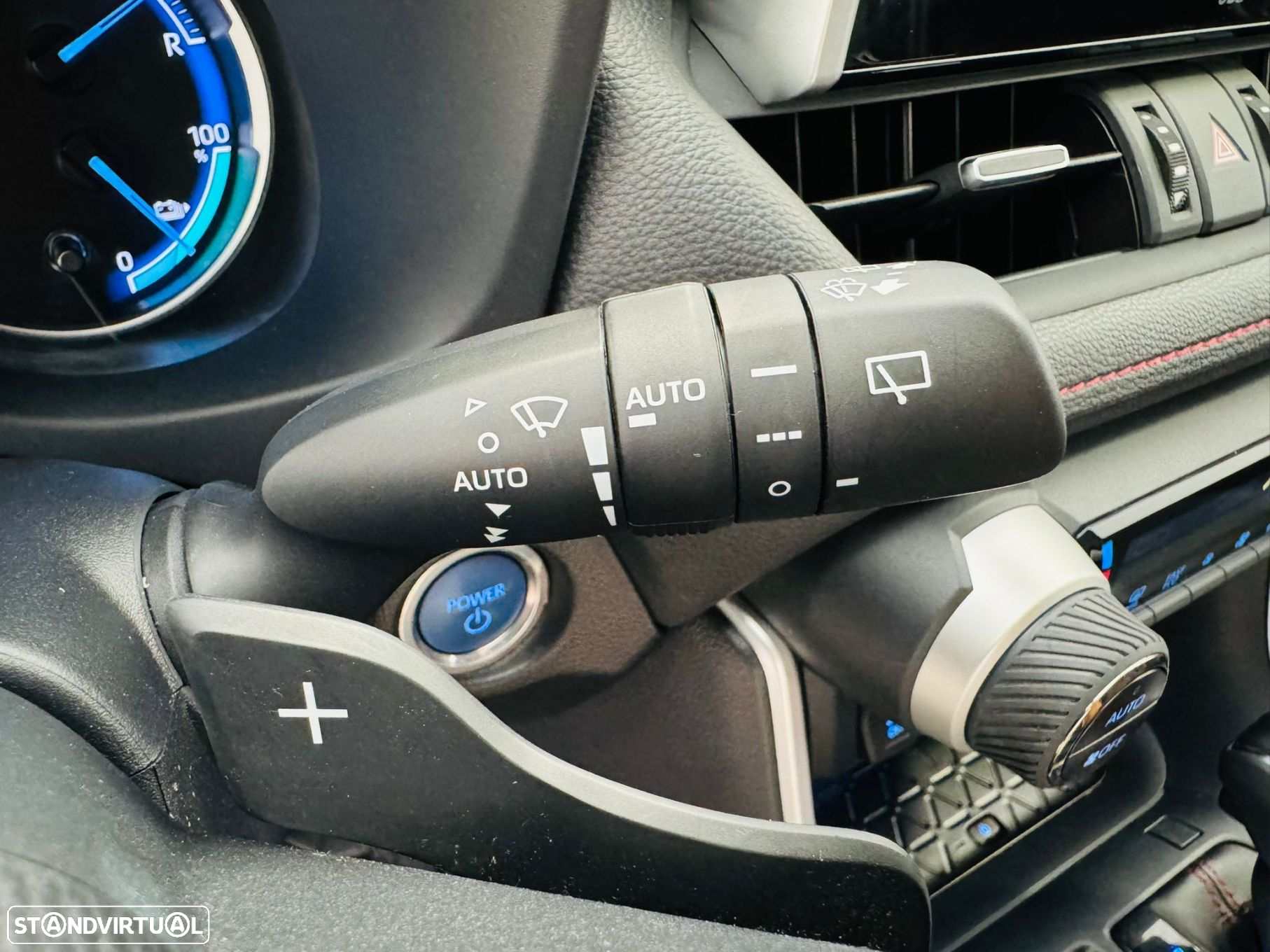 Toyota RAV4 2.5 HDF Plug-in Premium AWD-i - 18