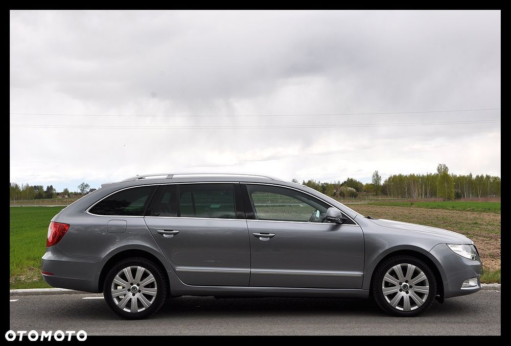 Skoda Superb 2.0 TDI Exclusive - 19