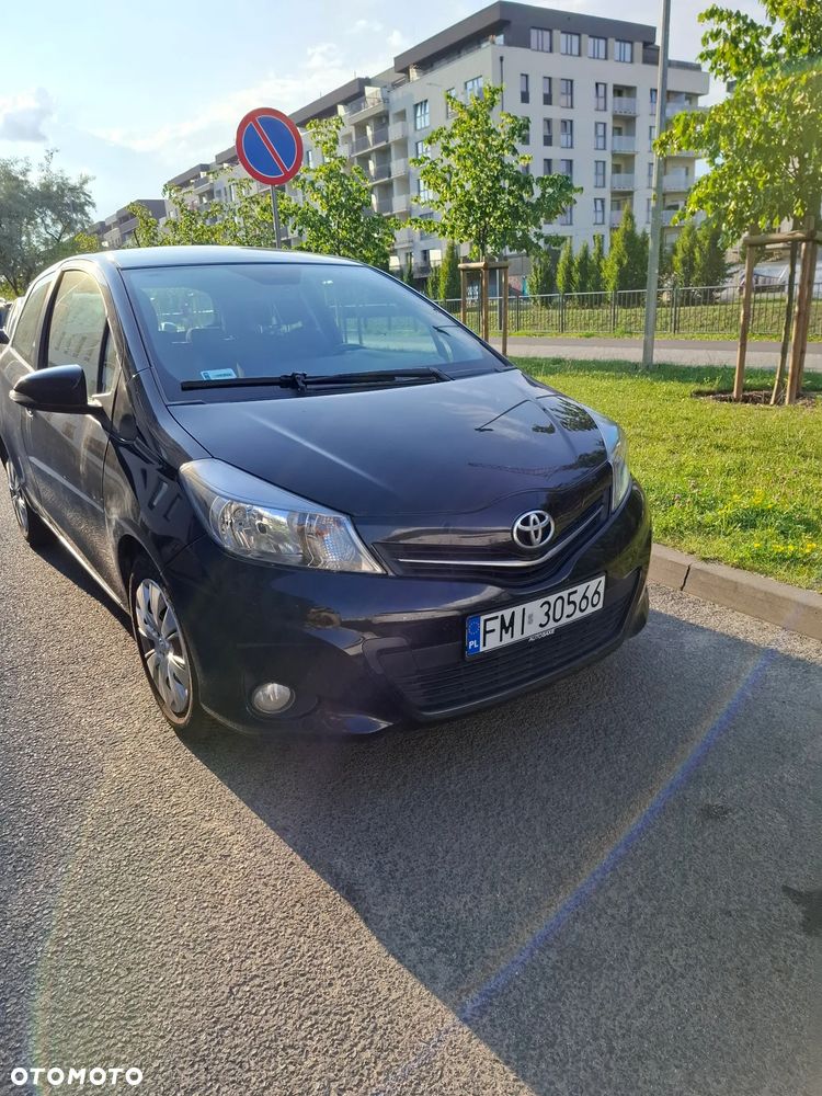Toyota Yaris 1.33 Premium - 8