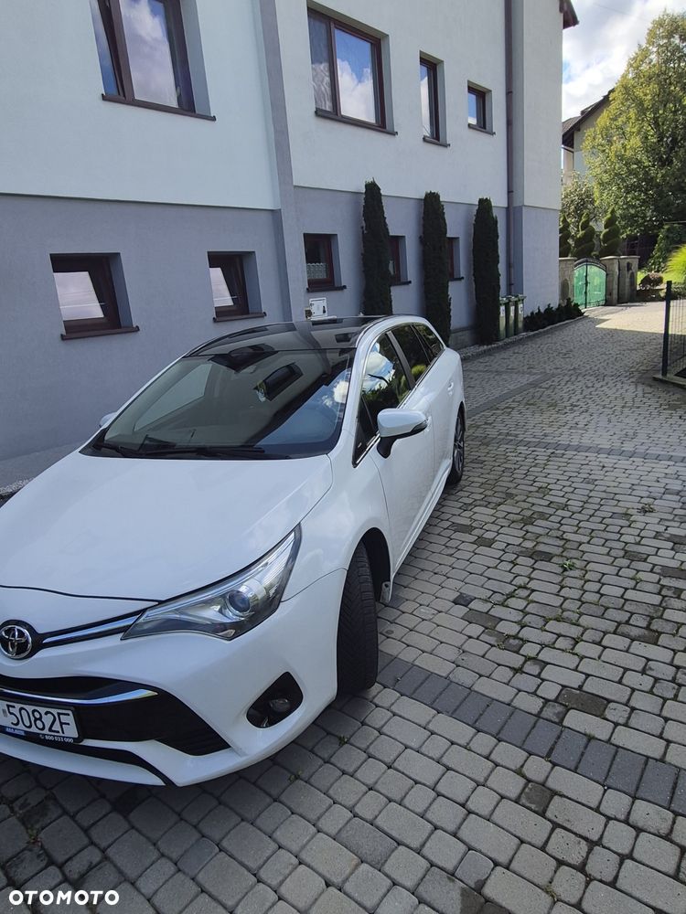 Toyota Avensis - 3