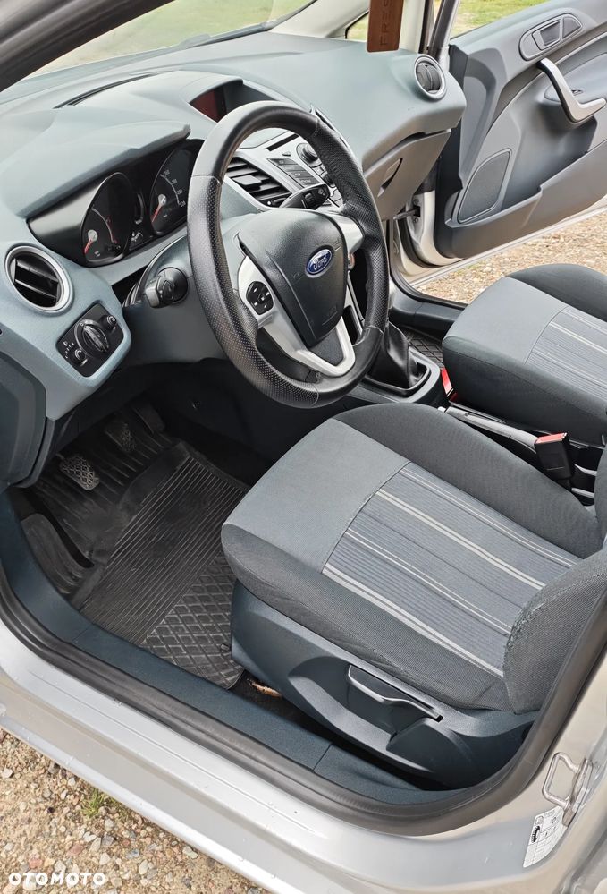 Ford Fiesta 1.4 TDCI - 27
