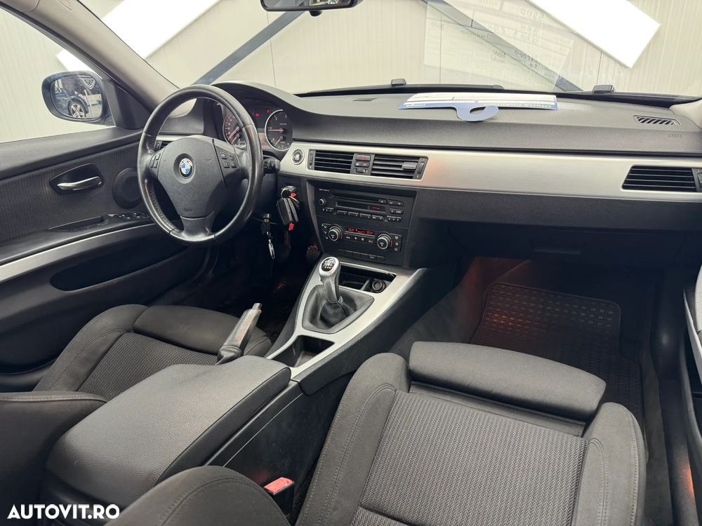 BMW Seria 3 320d DPF - 7