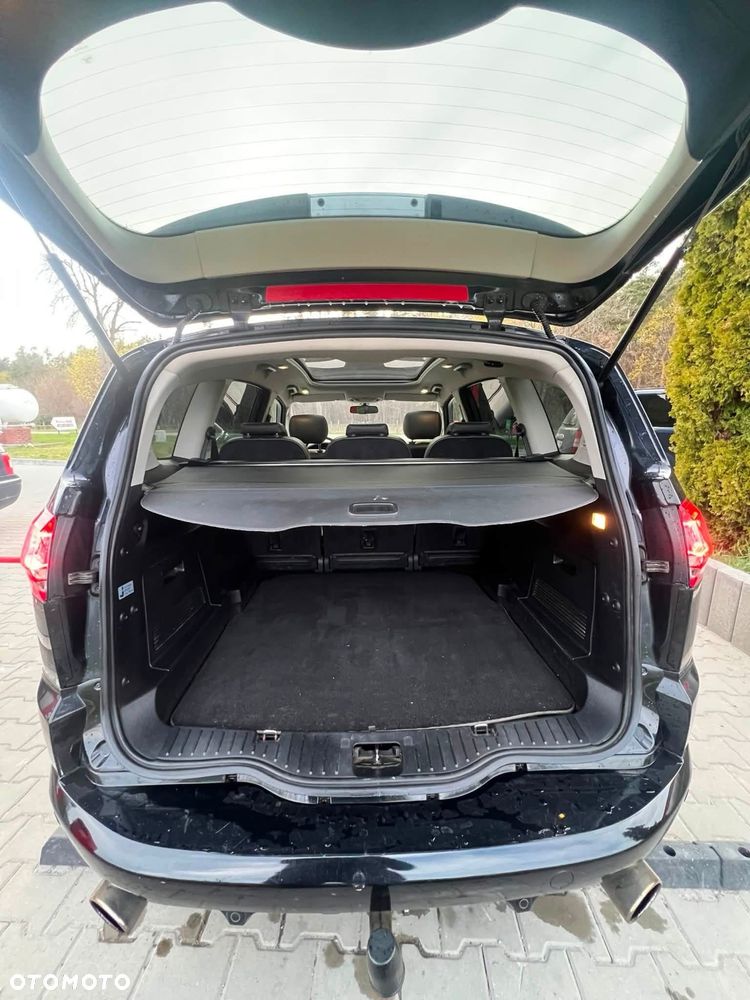 Ford S-Max - 7