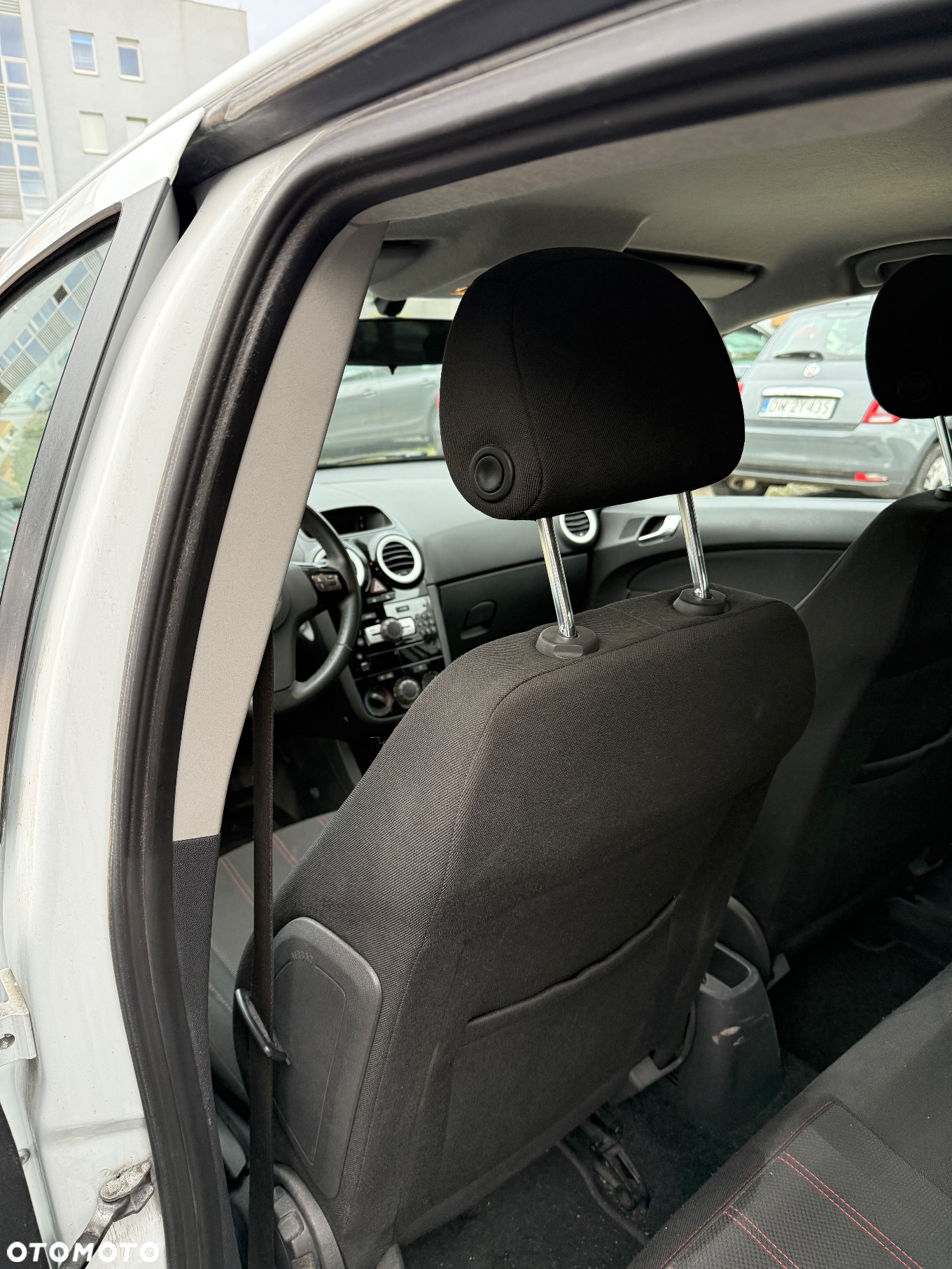 Opel Corsa 1.4 16V Sport - 12