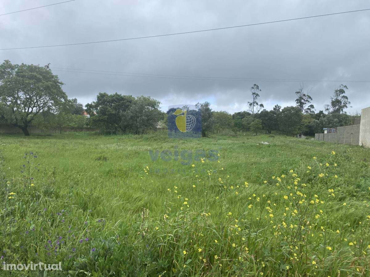 Terreno Turquel para construção de instalações fabris, armazéns, ou ou - Grande imagem: 2/17