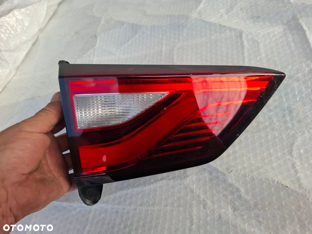 MG ZS EV ELEKTRYK 2021 LAMPA W KLAPE LEWY TYŁ TYLNA 10293791 10293793 - 1