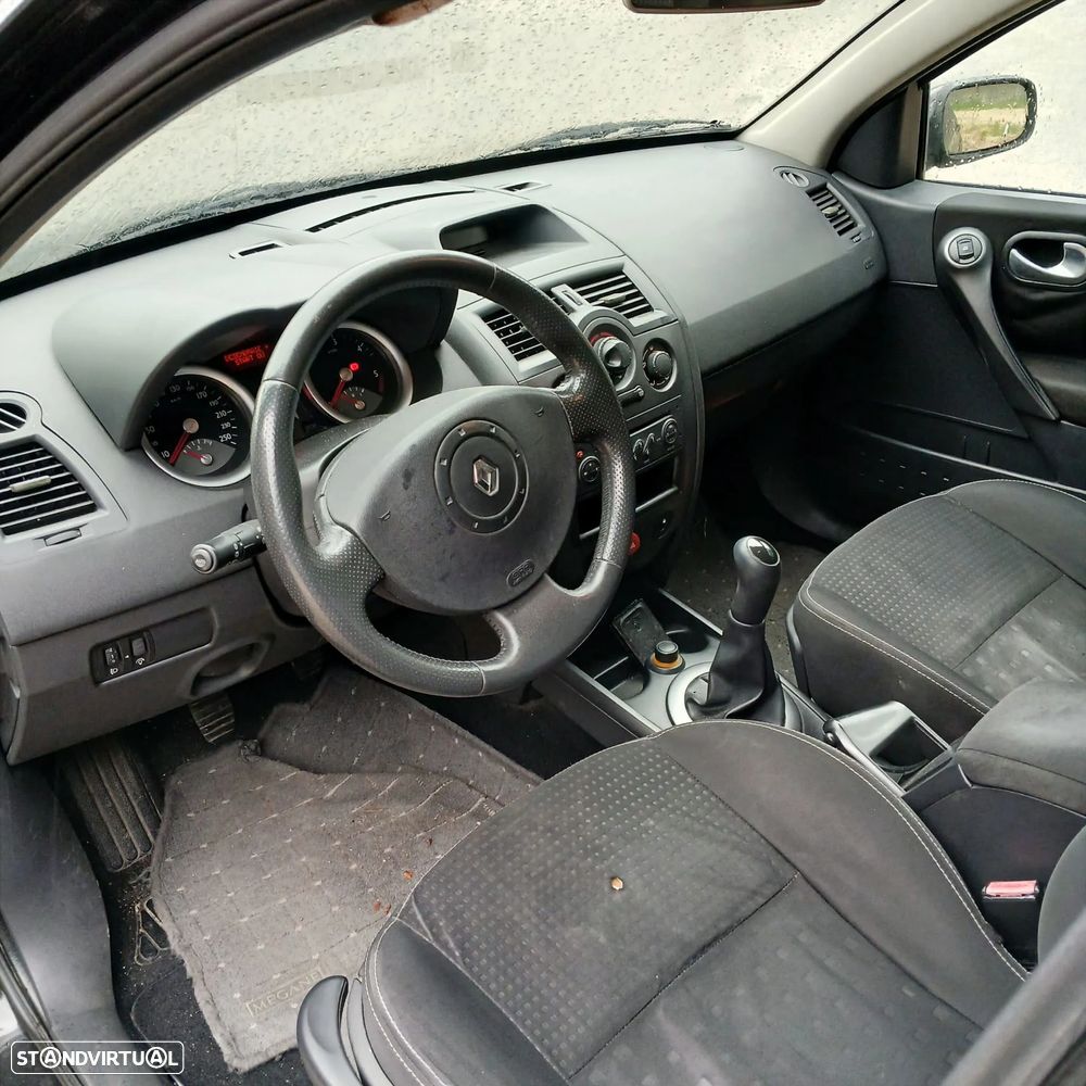 Renault Mégane II 1.5 DCI de 2005 - Peças Usadas (10370) - 6