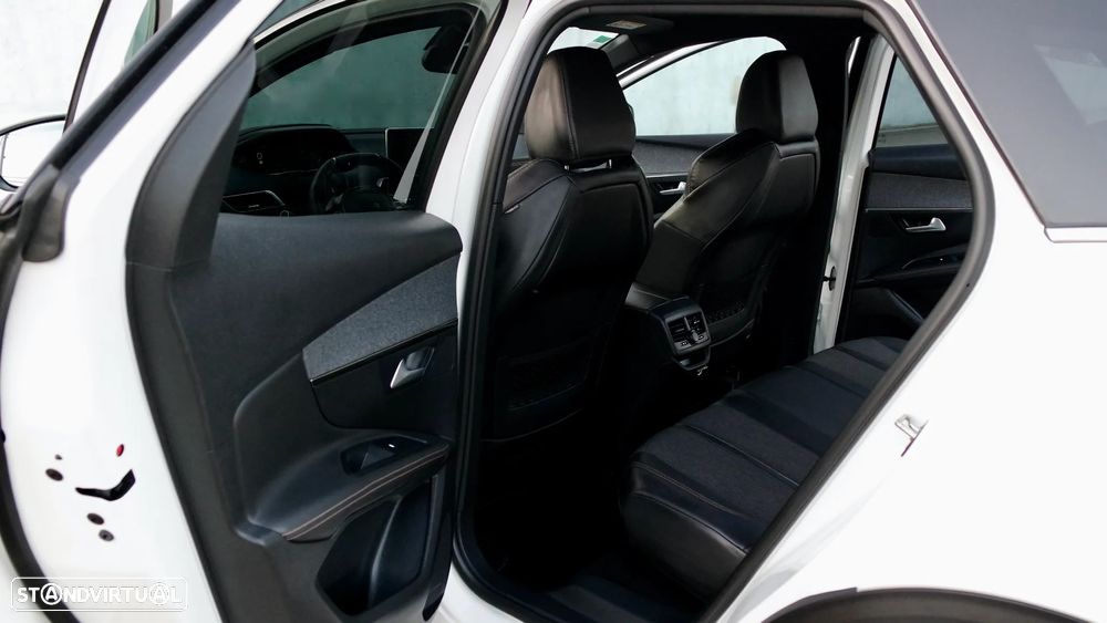 Peugeot 3008 2.0 BlueHDi GT Line EAT8 - 13