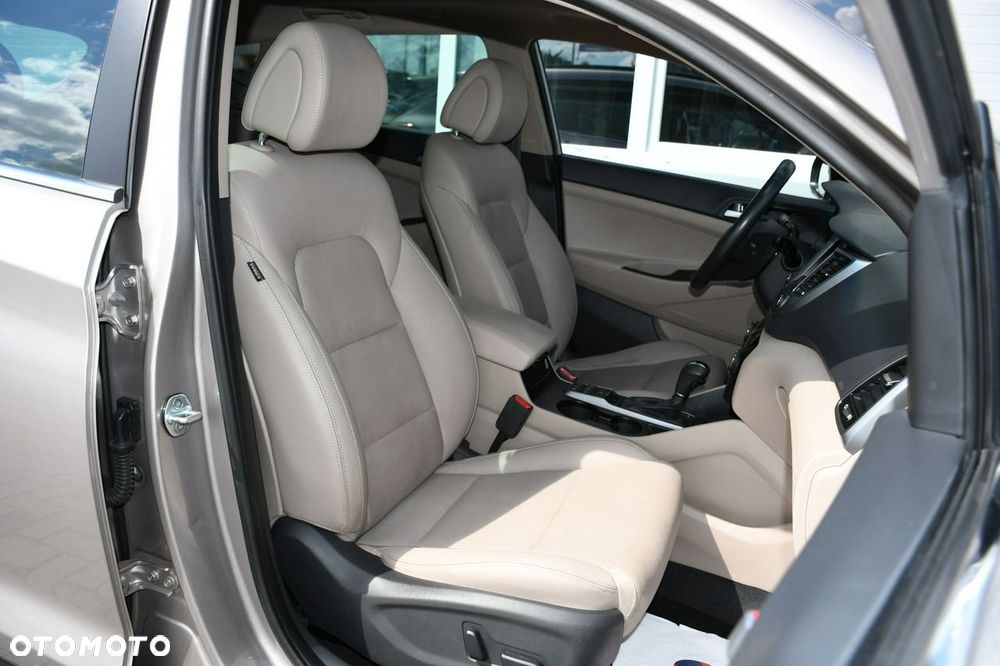 Hyundai Tucson 1.6 Turbo 4WD DCT Premium - 31