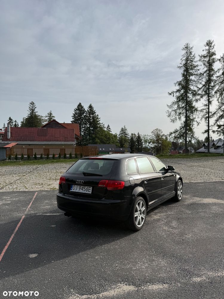 Audi A3 Sportback 2.0 FSI Ambiente - 10