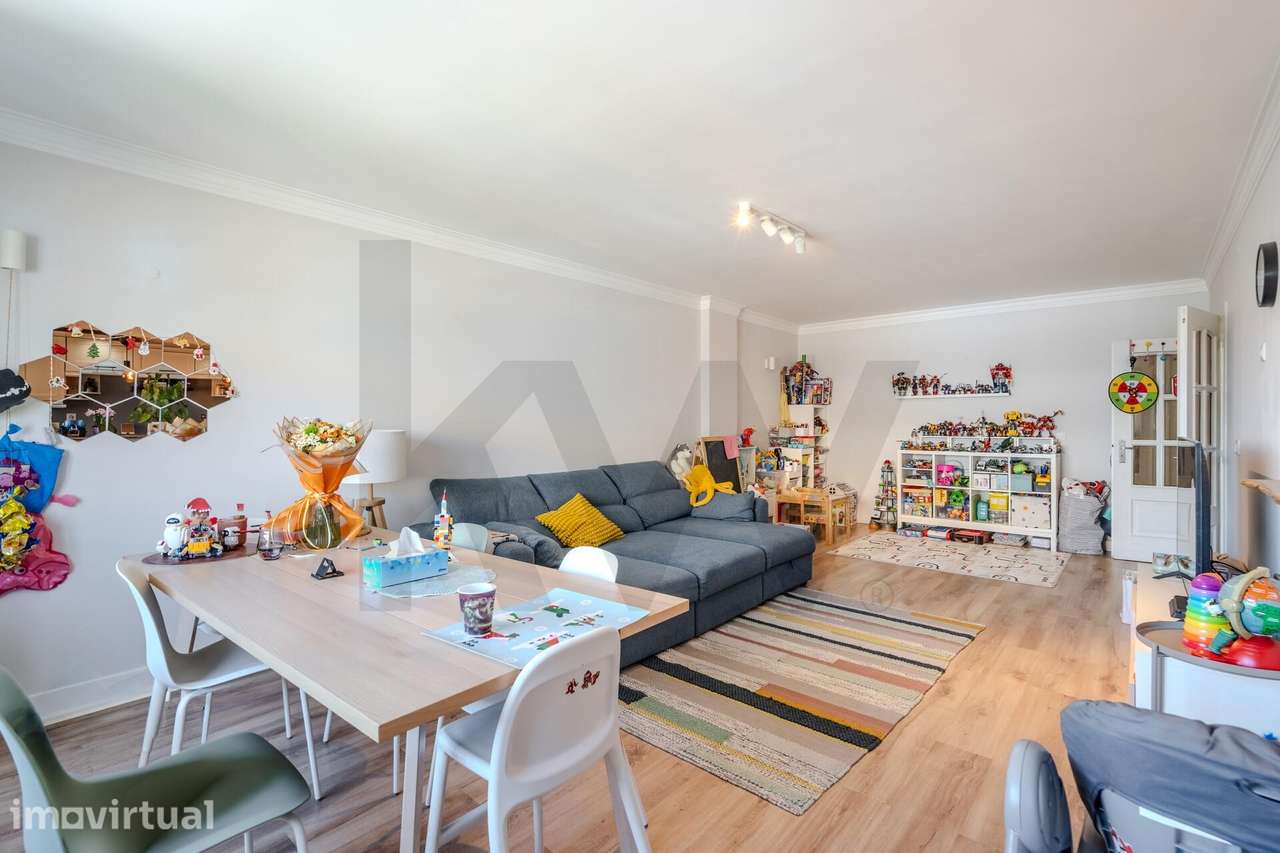 Apartamento T2 para Arrendamento nos Jardins da Parede - Grande imagem: 2/32