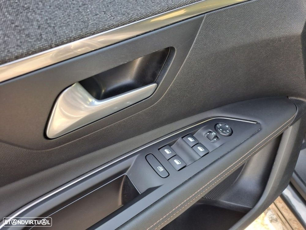 Peugeot 3008 1.5 BlueHDi GT Line - 17