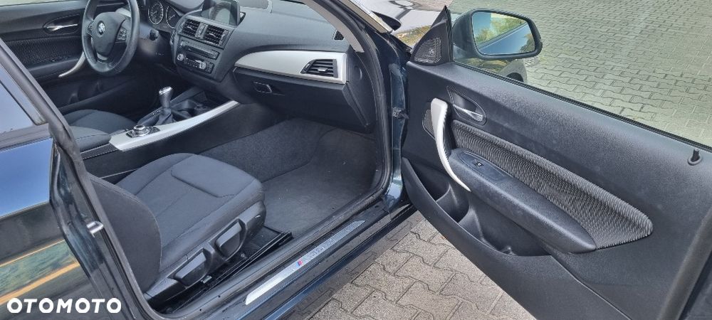 BMW Seria 1 114i - 6