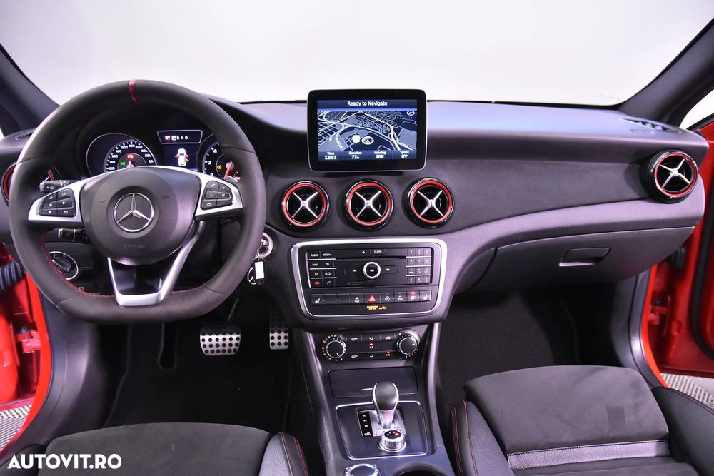 Mercedes-Benz GLA 45 AMG 4MATIC Aut. - 9