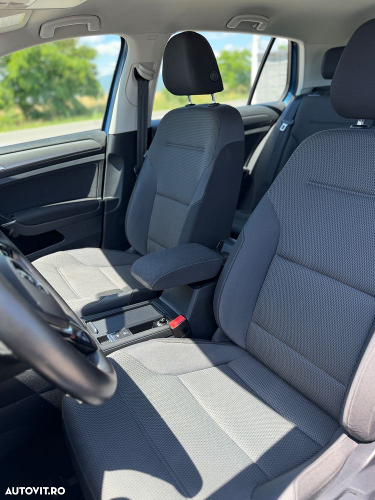 Volkswagen Golf 2.0 BlueTDI Comfortline - 9