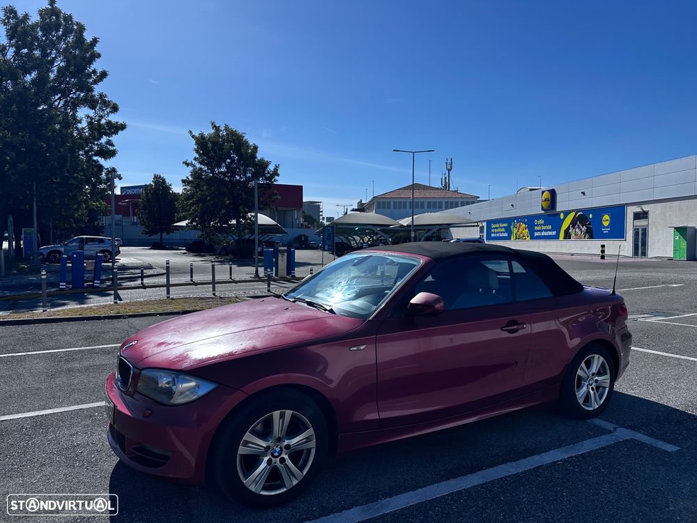 BMW 118 2010 photo 4