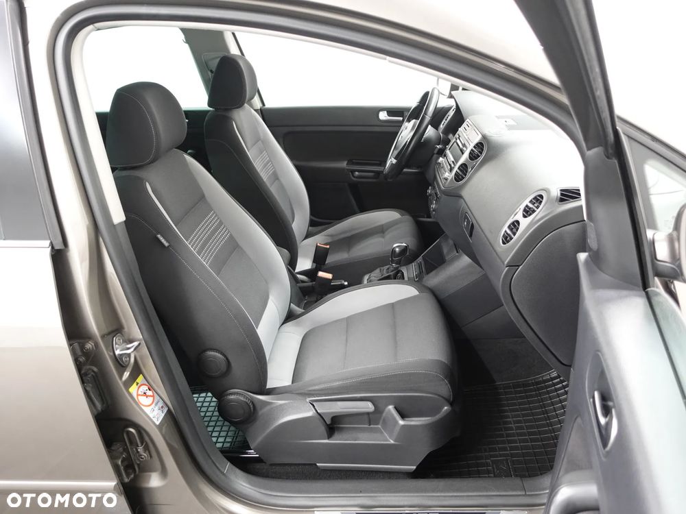 Volkswagen Golf Plus 1.2 TSI DSG Life - 26